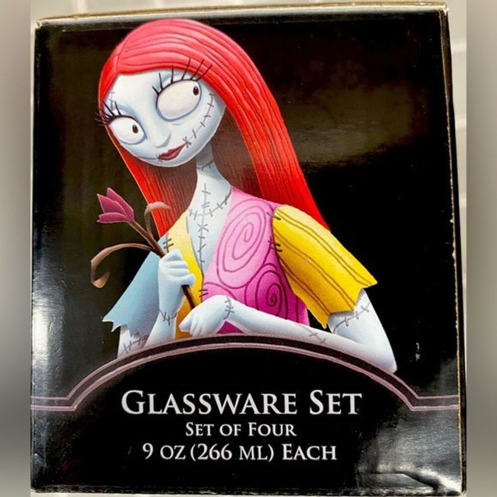 NIB Disney Tim Burtons The Nightmare Before Christmas Glassware Set 9oz Glasses